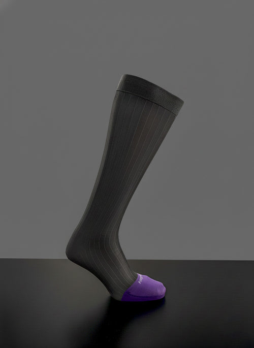 B311BZ Chaussettes habillées pour homme à bout violet, mi-mollet rayées larges