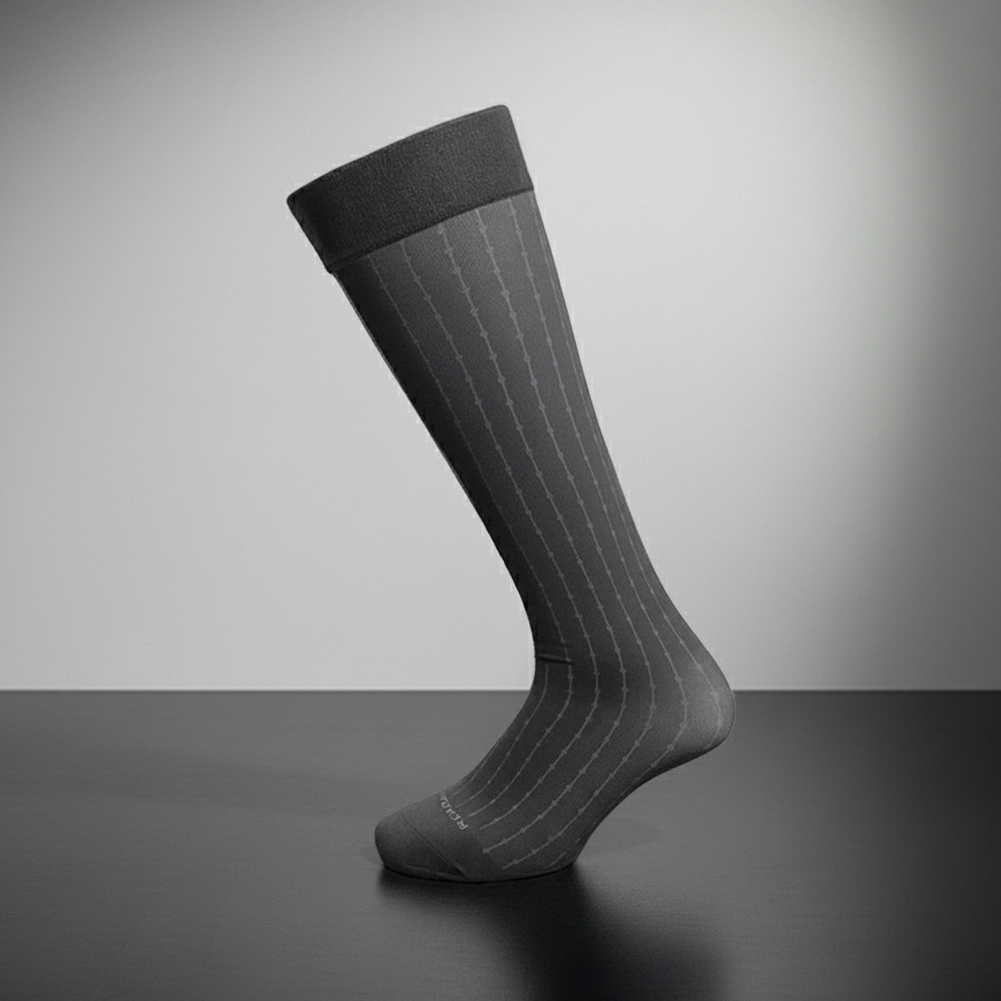 GT323 Chaussettes habillées mi-mollet homme à rayures épineuses | Chaussettes de ville avec revers extensible